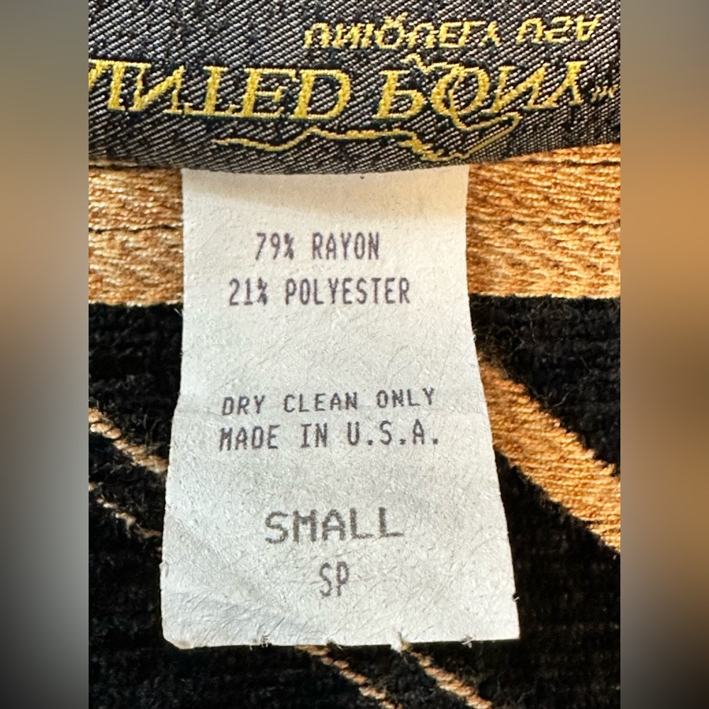 Painted Pony Patterned Tapestry Jacket - image 5